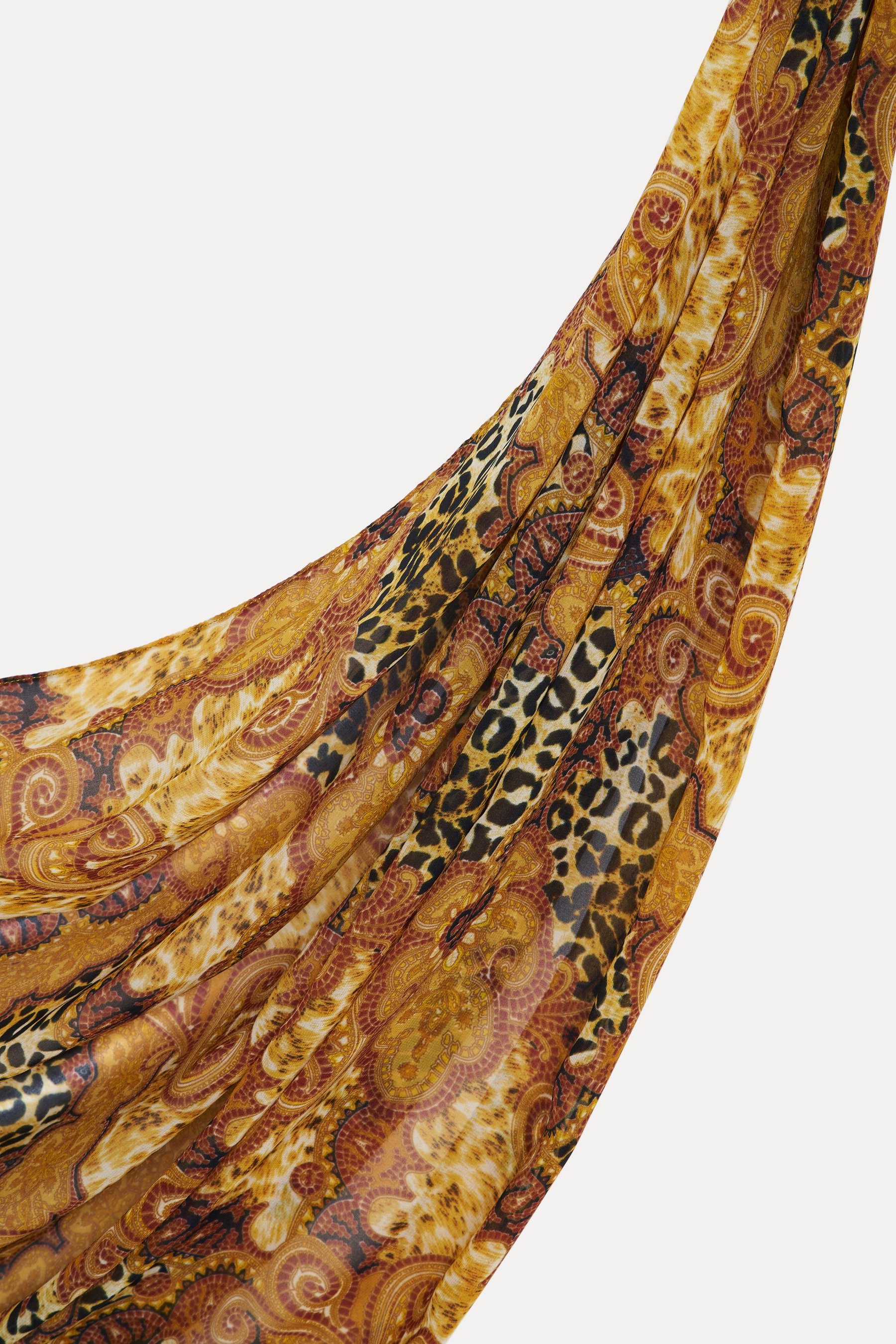 Shop Golden Symphony Hijab